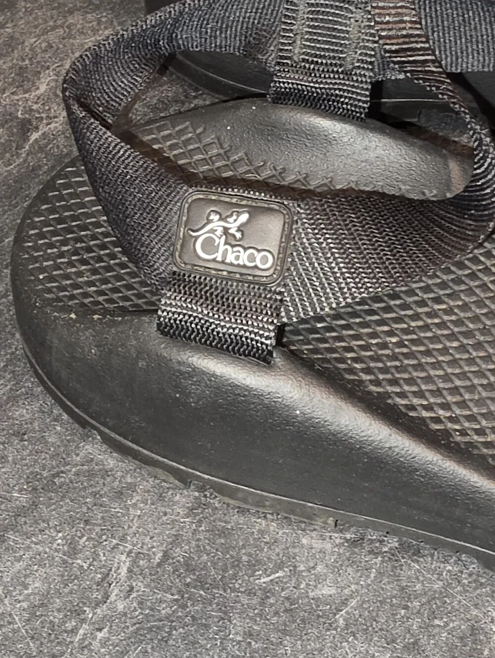 Chaco Classic Z1 Black Strappy Sandals Mens Size 9